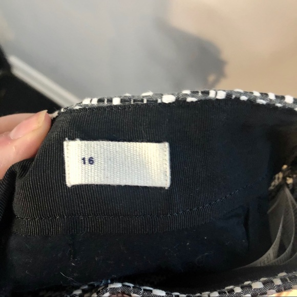 GAP Side-Tie High Waist Shorts - Picture 7 of 8